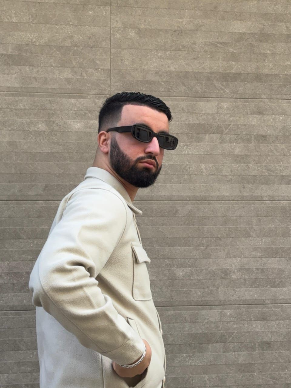 SUNGLASSES