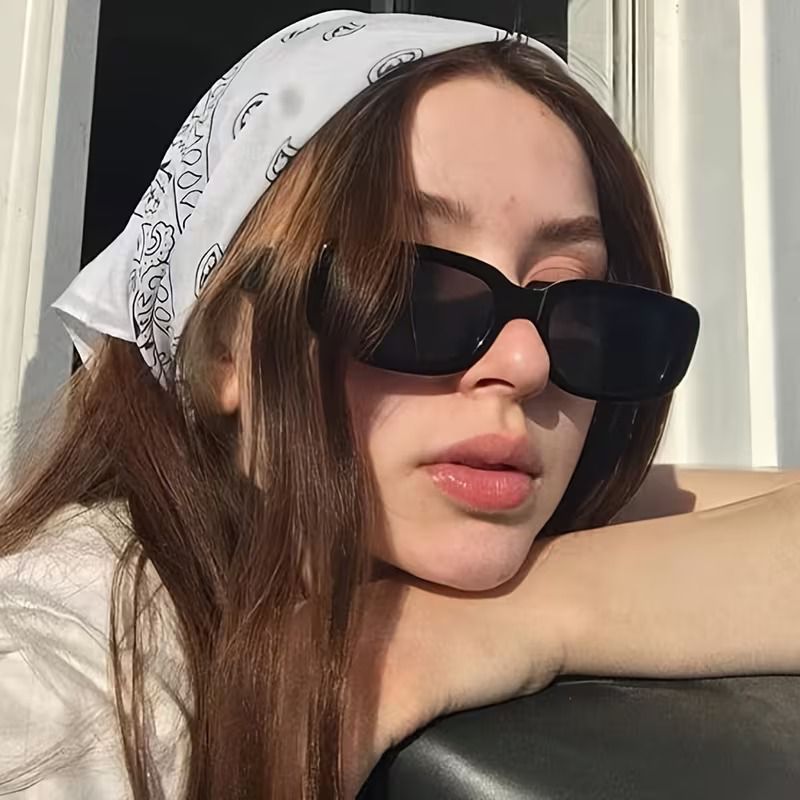 SUNGLASSES