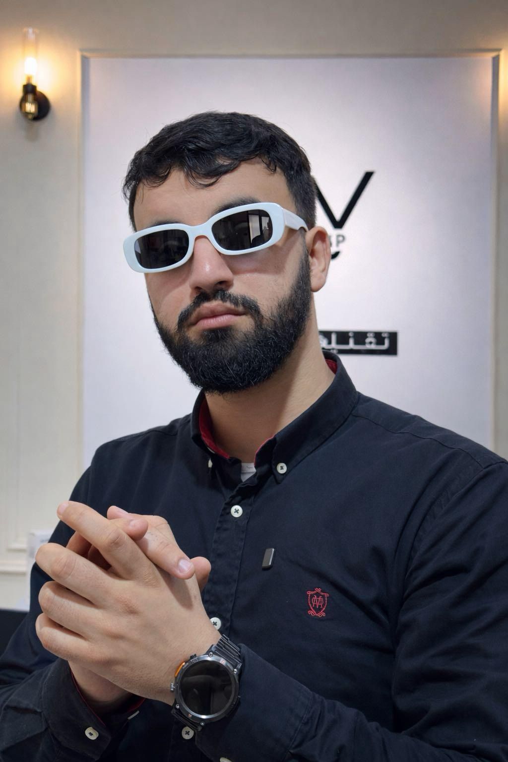 SUNGLASSES